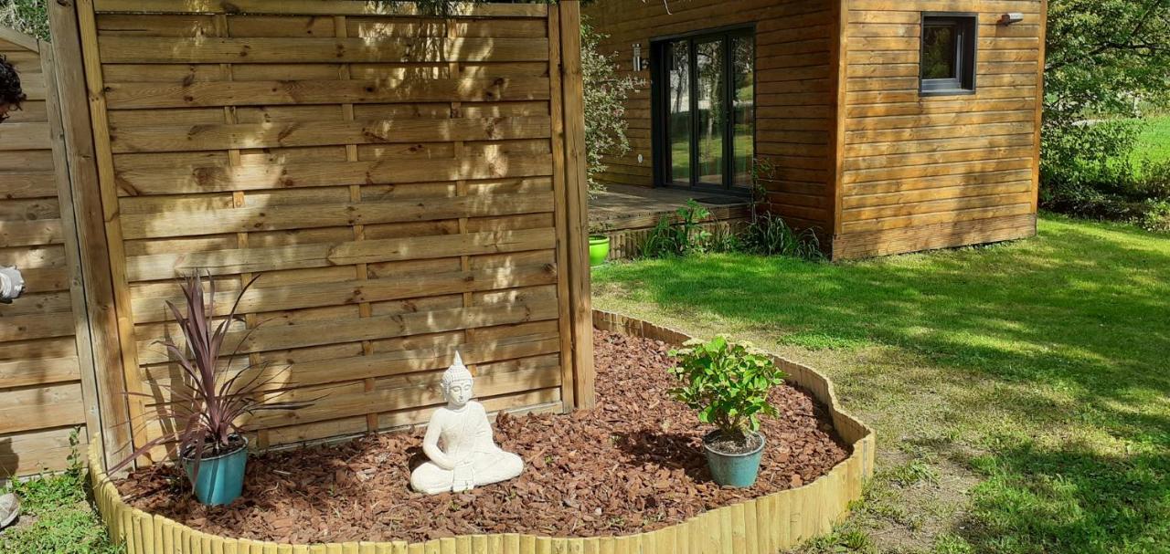 Au Coeur Du Bien-Etre, Chalet Avec Piscine Chauffee Et Couverte, Spa, Sauna, Massages Monteaux المظهر الخارجي الصورة