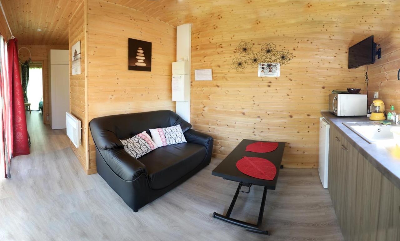 Au Coeur Du Bien-Etre, Chalet Avec Piscine Chauffee Et Couverte, Spa, Sauna, Massages Monteaux المظهر الخارجي الصورة